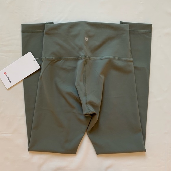 SOLD✖️Lululemon Grey Sage Wunder Train 25” 4 - Picture 2 of 6